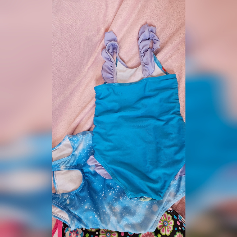 4 pc Little Girls sz3T Swimwear BUNDLE - Picture 9 of 10